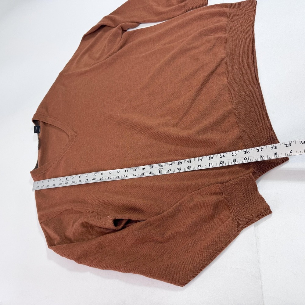 Jos A Bank‎ Sweater Mens XL Brown 100% Merino Wool V Neck Lightweight Pullover - Picture 2 of 7